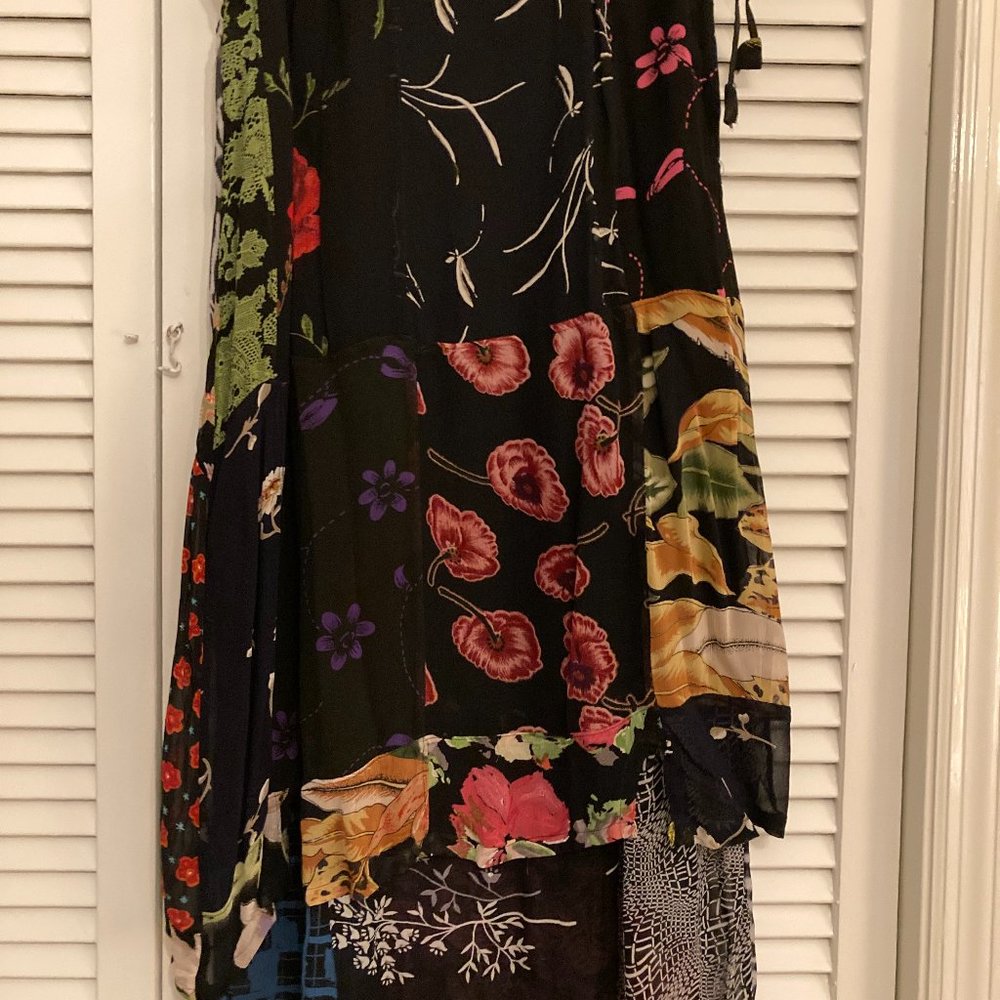 Sacred Threads Skirt M/L